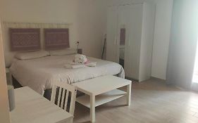 B&B Anninnía